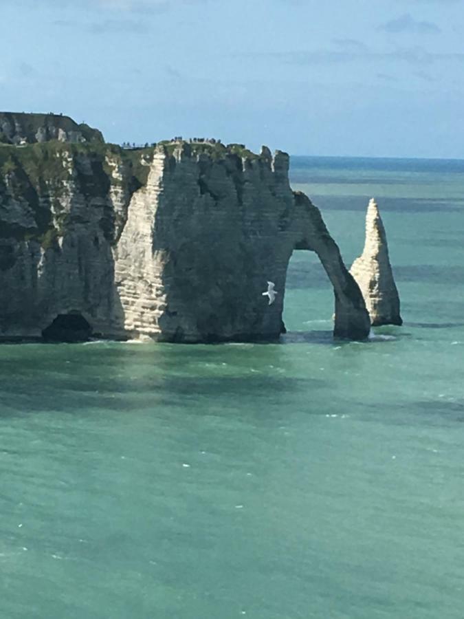 Entre Mer Et Golf Étretat Exteriör bild