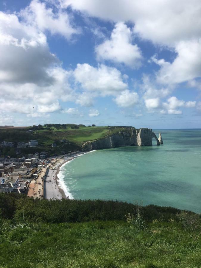 Entre Mer Et Golf Étretat Exteriör bild